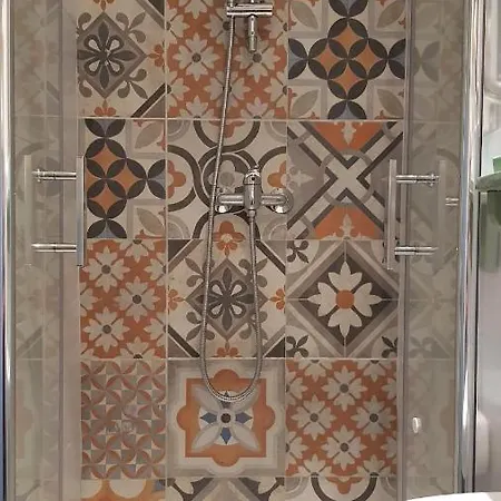 Beautiful Surrounded By Nature Сasa de vacaciones