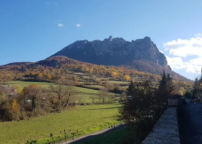 Beautiful Surrounded By Nature 펜션 *